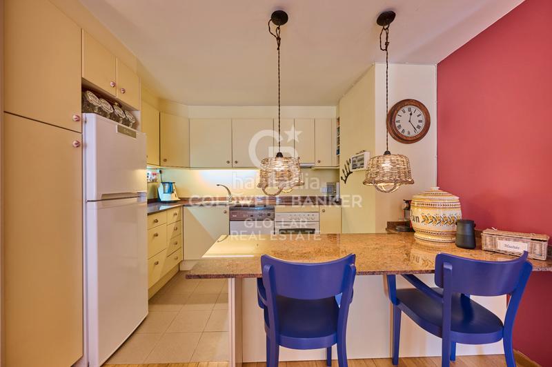 Foto a9ed40ee-969c-4c0b-b308-8bcba82165f1. Piccolo appartamento con camino riscaldamento parcheggio piscina in Montellà i Martinet