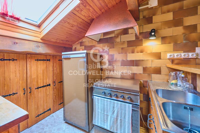 Foto 146b7057-95f7-4cc9-b951-283cb093b9ad. Casa con camino riscaldamento parcheggio in Saillagouse