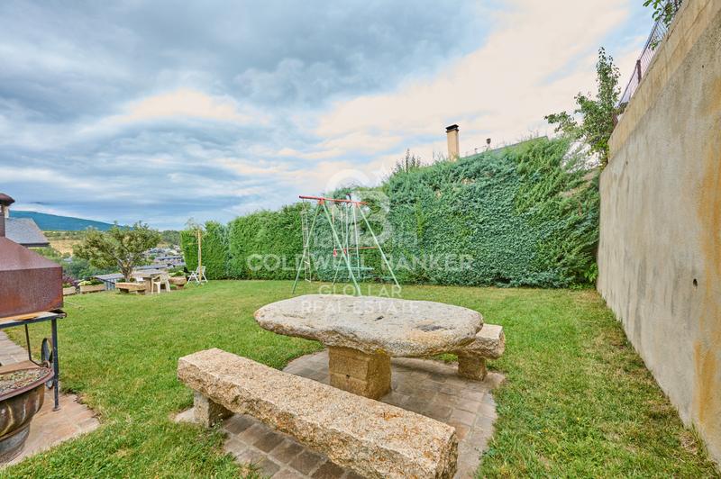 Foto 9584cb57-977a-4722-af52-7862c78e430b. Casa con camino riscaldamento parcheggio in Saillagouse