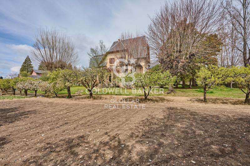 Foto 34f52ee5-fcff-4874-ba47-2b82ba3c9791. Haus mit kamin heizung parking in Puigcerdà