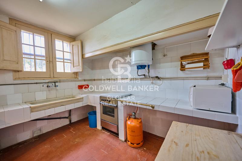 Foto d2cb102f-4e82-40e8-8326-b5d3b07365e6. Haus mit kamin heizung parking in Puigcerdà