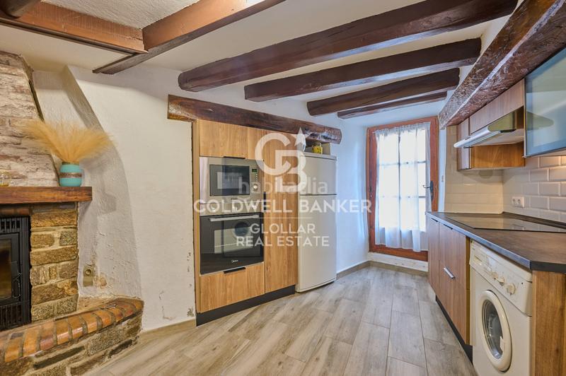 Foto 3153c8f3-440d-419f-b88c-858ed0fe824e. Casale con camino riscaldamento in Latour de Carol