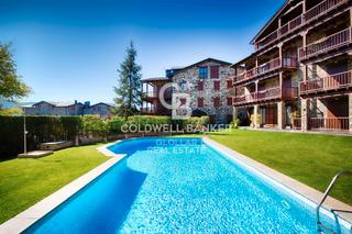 Duplex  Baixada de cal l'aldran. Exclusivo dplex con jardn y piscina en puigcerd