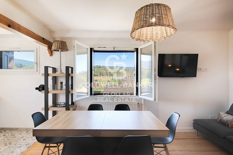 Foto 58a9c8b2-0dd4-4785-b8e7-acfc86344ccf. Masía casa de pueblo con encanto rústico y moderno en Bourg-Madame