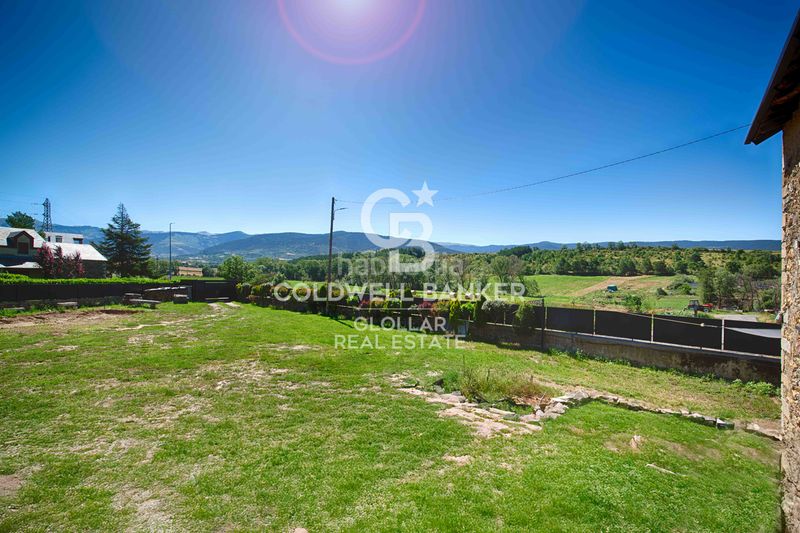 Foto 9a71d2a4-6c8d-402d-9d80-f8d0870dd857. Masía casa de pueblo con encanto rústico y moderno en Bourg-Madame