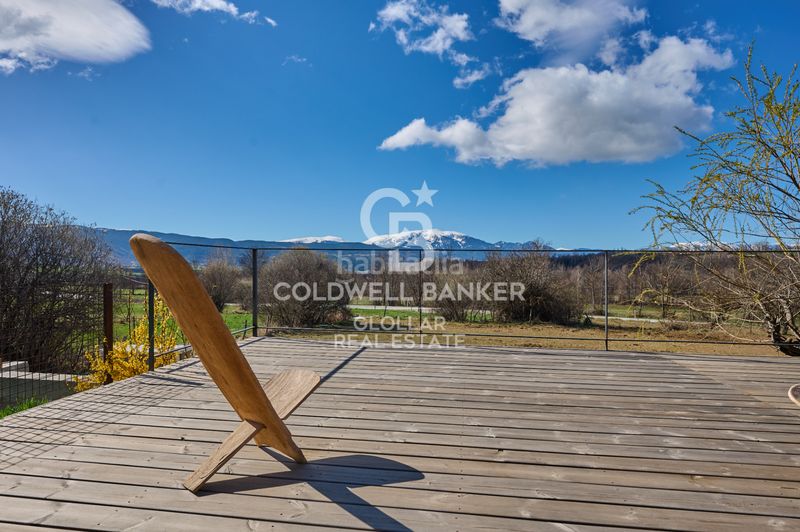 Foto cda7e5b9-b062-4008-a05c-cf590de6260d. Casa amb xemeneia calefacció a Ur