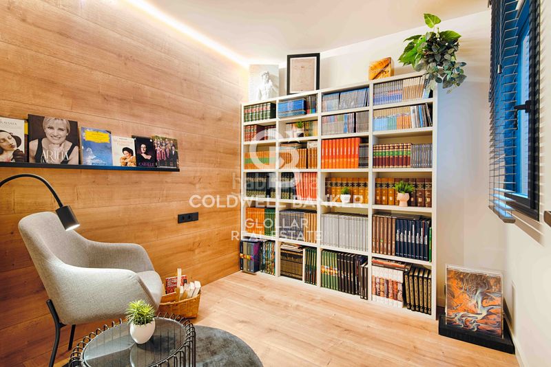 Foto 64097b76-697c-468b-bb5e-d74e442a5884. Apartament amb xemeneia calefacció aparcament a Puigcerdà