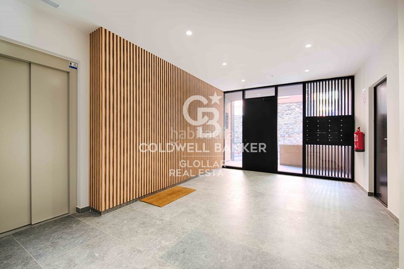 Foto 9efc34dd-501f-423a-b99c-d779c5104571. Apartament amb xemeneia calefacció aparcament a Puigcerdà