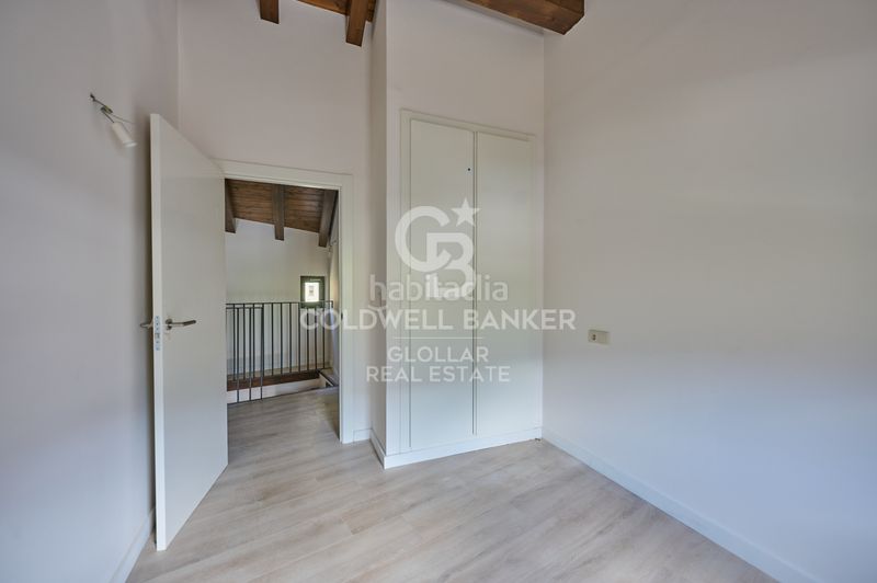 Foto aa36bfdf-72ca-426d-814b-d86bd1c4f0ca. Casa adossada amb calefacció aparcament a Osseja