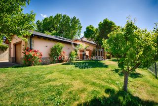Maison  Route de llivia. Exclusiva residencia con vistas panorámicas en estavar