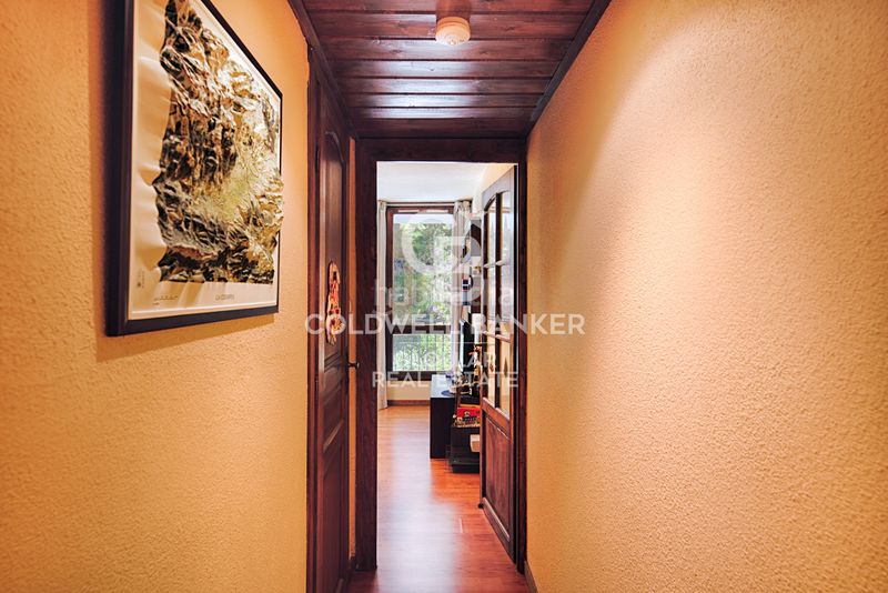 Foto 863e030a-90f1-41f4-88d6-b4a876b615bb. Apartament a Eyne
