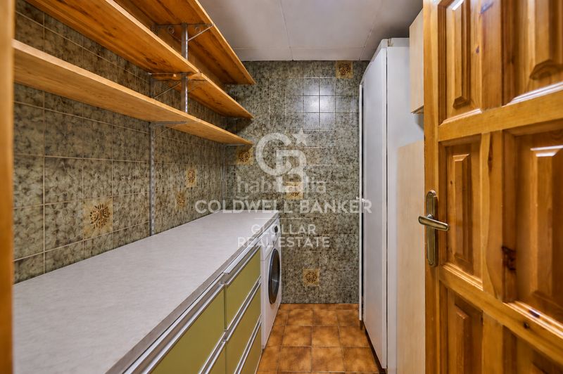Foto 5cb1c91b-7c27-492b-b7fd-e775a9166175. Apartament amb calefacció aparcament a Puigcerdà