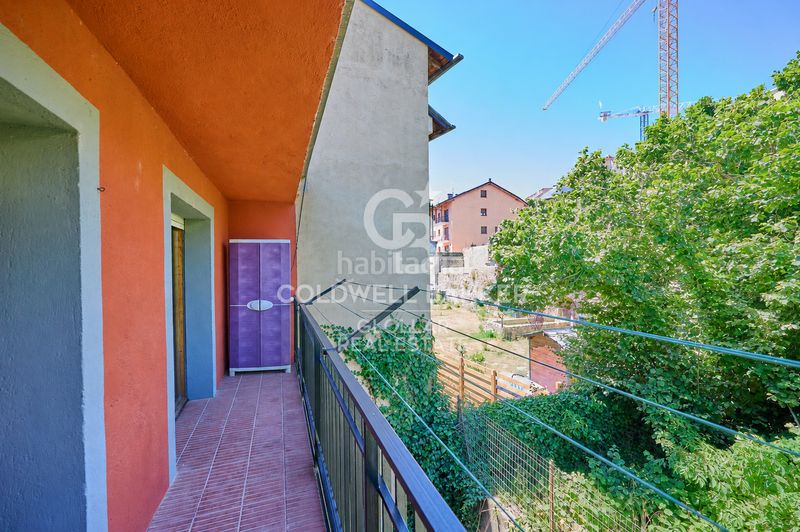 Foto bb4763d4-5bf1-43a7-a778-d01cc13f90db. Apartament amb calefacció aparcament a Puigcerdà