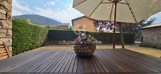 Miete Erdgeschoss  Carrer de l'ajuntament. Planta baja en la esquina con jardín privado en err