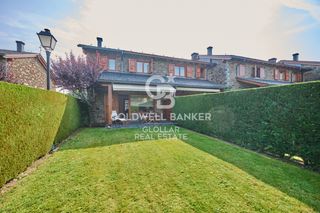 Lloguer Casa adossada  Rue d'espagne. Acogedora casa con jardín privado en palau de cerdanya