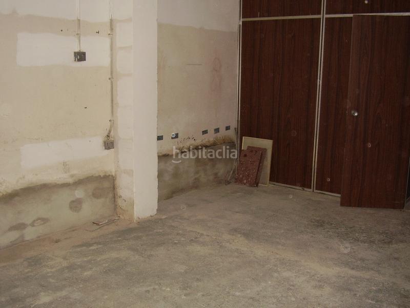 Foto c87b84c7-af8a-4181-8e41-918a4e1edbc0. Location local commercial dans Barrio del Ave Zaragoza