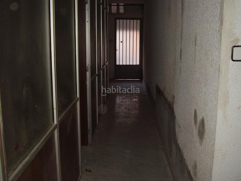 Foto da93608a-04a7-41d0-87a4-ca6de8fb4956. Location local commercial dans Barrio del Ave Zaragoza