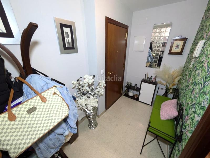 Foto cbac7613-41b4-4c30-a85a-f1e0ee5f4dcf. Pis amb aparcament a Este Mérida