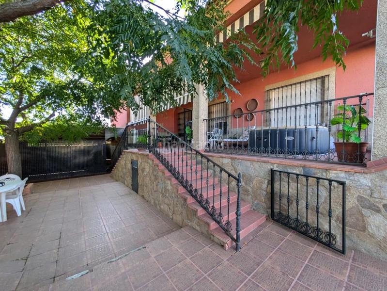 Foto 5e57d7c9-eb74-4f7d-96ba-4bf79ec2d1f9. Casale con parcheggio piscina in Este Mérida