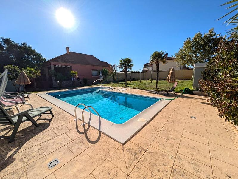 Foto a9a6f154-3cc0-4744-918f-19cb0891117f. Casale con parcheggio piscina in Este Mérida