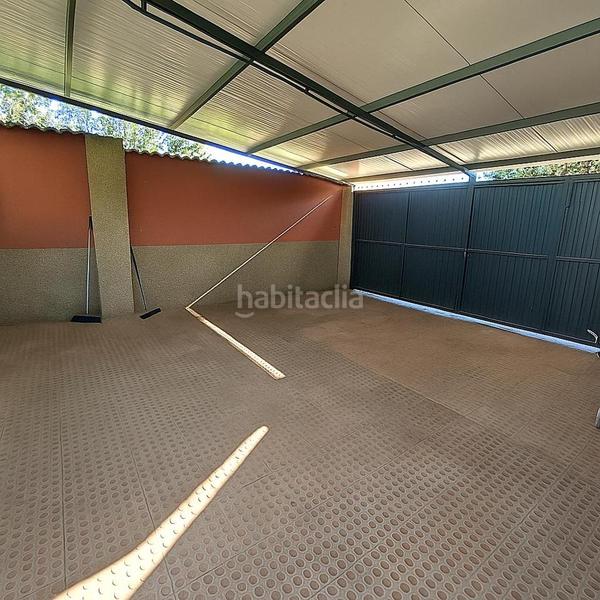 Foto 9f00d67b-1d82-4785-924a-f6ed98a38e45. Masia amb aparcament piscina a Este Mérida