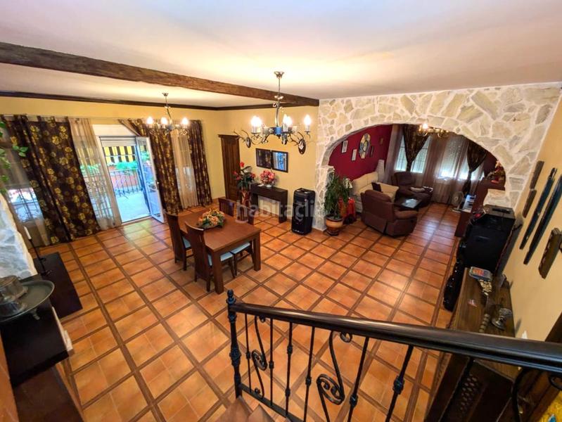 Foto cbbc8a98-0f9e-4860-bc3a-9cdfbdc993b6. Masia amb aparcament piscina a Este Mérida