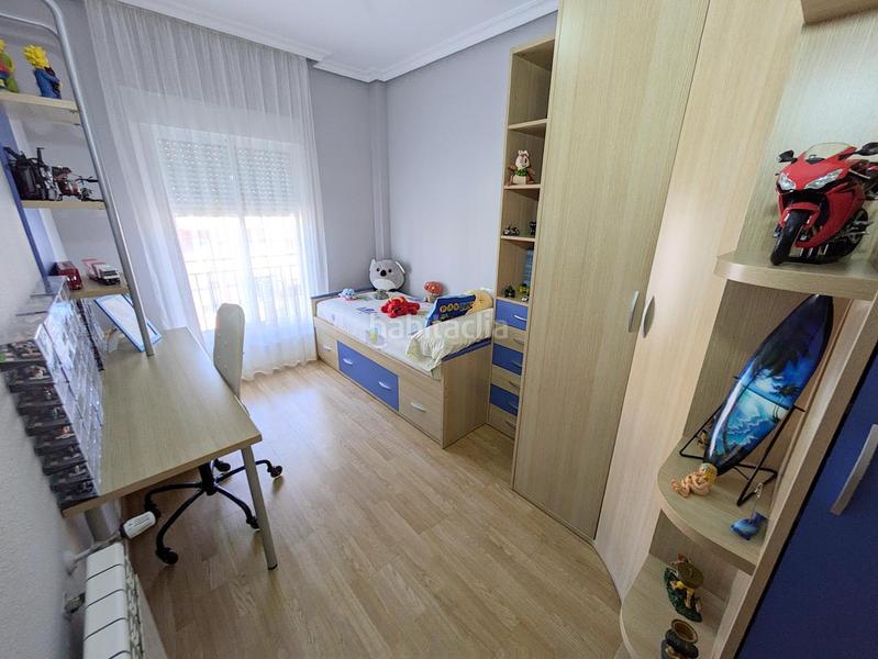 Foto 019bc80f-deac-4fa6-9634-7f5ded996aee. Casa con parcheggio in Este Mérida