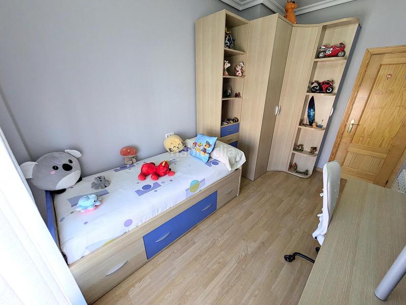 Foto 8045c484-1988-46cb-8040-63366b69e514. House with parking in Este Mérida