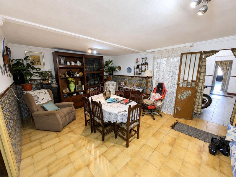 Foto f031fdcb-5e28-4152-8dc5-e2fe9d20a8a6. Casa a Mirandilla