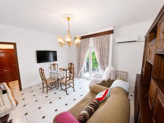 Etagenwohnung  Lobón. Piso con balcón en mérida