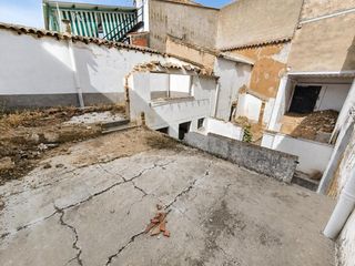 Casa  Baños. Casa con patio en alange
