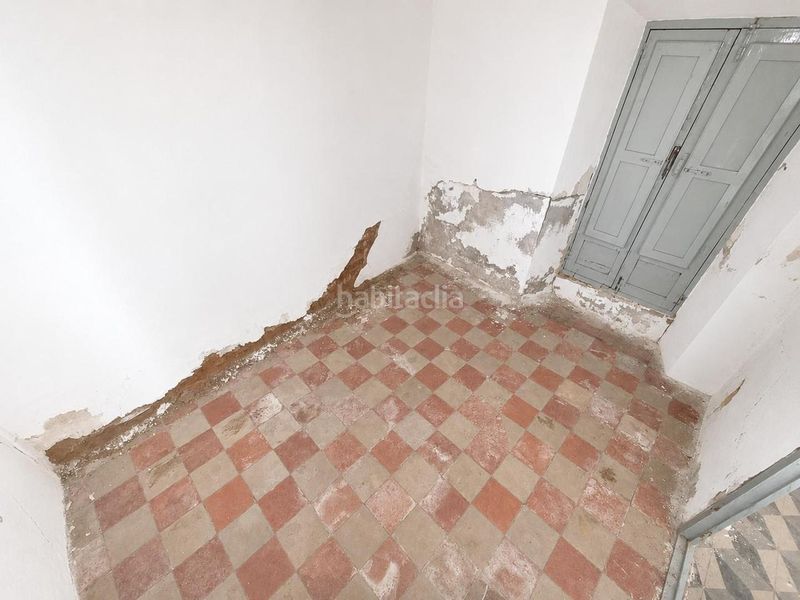 Foto 700c005f-5d04-40a1-b3da-b04fe17b8af5. Casa amb aparcament a Alange
