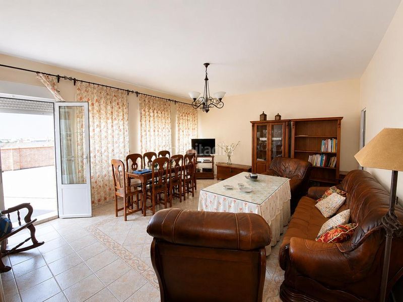 Foto 95f4cbce-fa39-4e19-8165-43b8eed3e684. Casa amb piscina a Garrovilla (La)