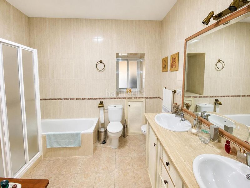 Foto e48310f9-c874-4fa4-93b0-c6d1ad4b5d93. Casa amb piscina a Garrovilla (La)