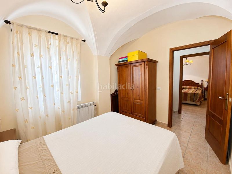 Foto fd55d6ae-a13c-4fac-a44a-5a3f1a163353. Casa amb piscina a Garrovilla (La)