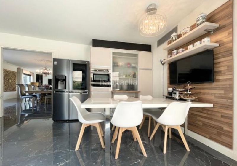 Foto 6bb9c95e-584c-4791-8946-e5a686db66c2. Chalet mit parking pool in Sentmenat