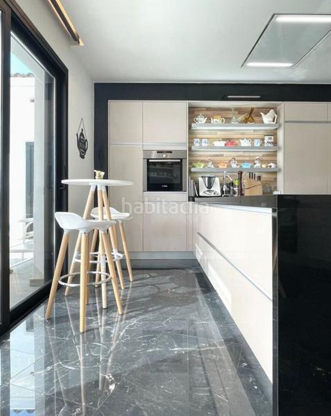 Foto 86c6204e-58d6-43db-90a9-d1aed108ab8f. Chalet mit parking pool in Sentmenat