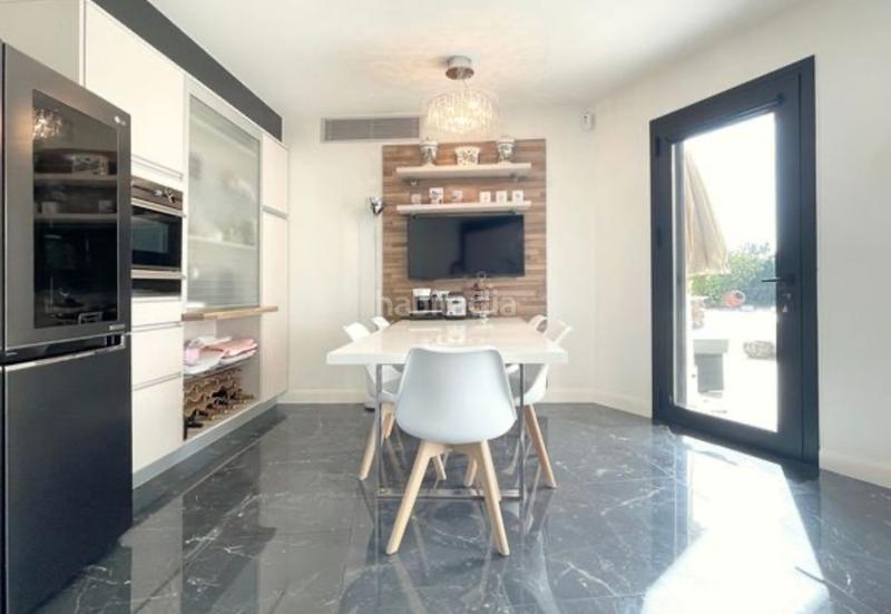 Foto 89d5e90b-214c-445d-9ab6-cb2aab3ea082. Chalet mit parking pool in Sentmenat