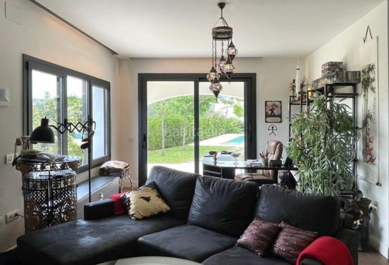 Foto c1cac177-fd31-4a23-a97c-b0cb4f92fd3a. Chalet mit parking pool in Sentmenat