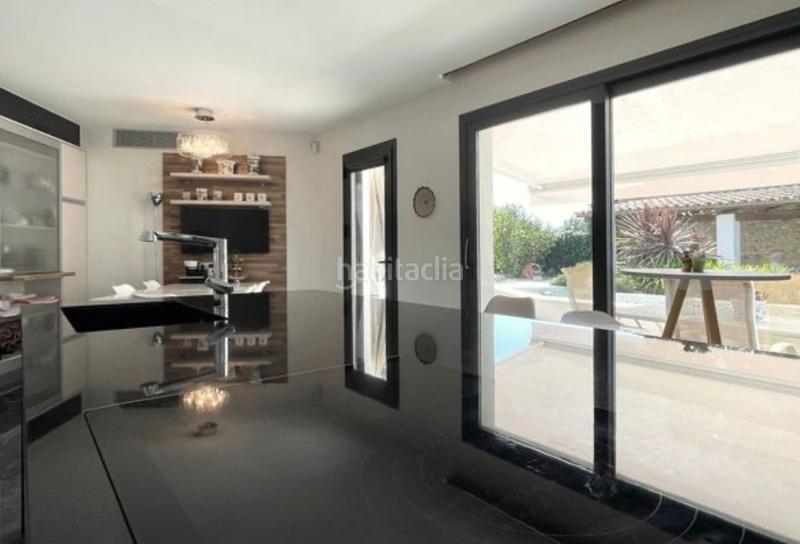 Foto c42e0bae-5bc4-4157-8015-c5011a88b9d8. Chalet mit parking pool in Sentmenat