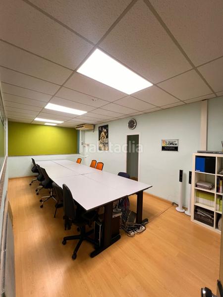 Foto 042ed35b-b5a1-4284-9412-1d8afdce2862. Business premise in Casagemes Badalona