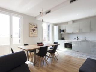 Appartement à L´Antiga Esquerra de l´Eixample. Junto enric granados