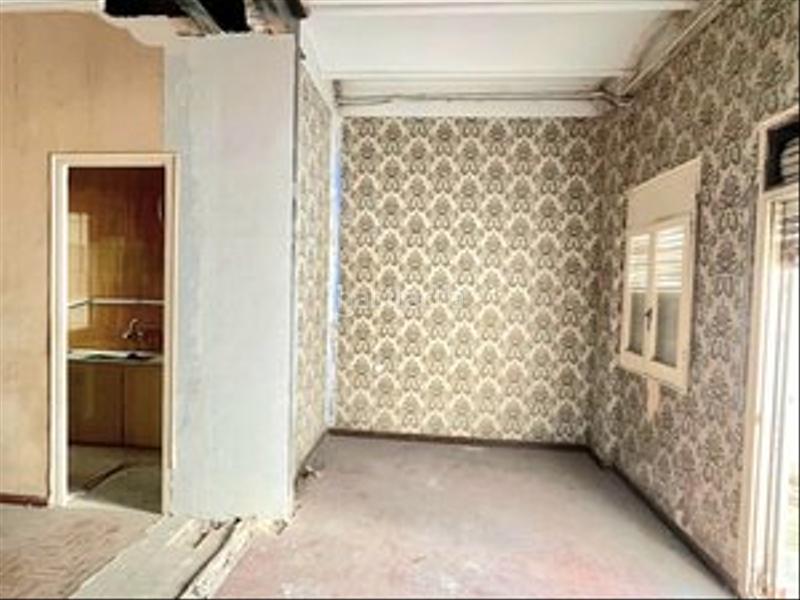 Foto 353cf845-67f9-46e2-8c87-48da9822062f. Planta baja en Manresà Badalona