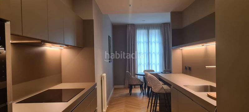 Foto 29e996ed-0429-4b24-9ad2-c97c0ad28532. Location appartement avec chauffage parking piscine dans Barcelona