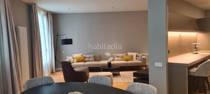 Foto 58b5fef0-39b6-490e-b384-0798a0b0c199. Location appartement avec chauffage parking piscine dans Barcelona