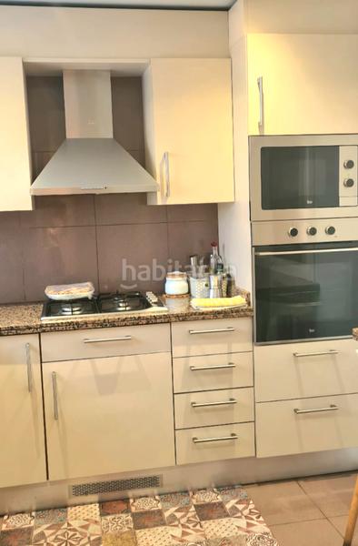 Foto faaa0db0-5b83-4654-92bc-9649a76668c9. Semi detached house with fireplace heating parking pool in Sant Cugat del Vallès