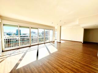 Rent Flat in Tres Torres