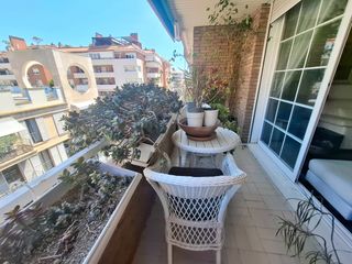 Etagenwohnung in Sant Gervasi - Bonanova. Terraza y parking en una ubicaci�n privilegiada
