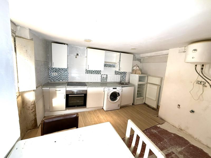 Foto 846dca64-07ca-4f58-a436-e61b99dbc0d6. Piso en barri colonia aramburu 25 en Cardona