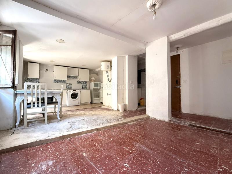 Foto 8e9e8f9e-84d2-42fb-b76c-d6afa6340f93. Piso en barri colonia aramburu 25 en Cardona